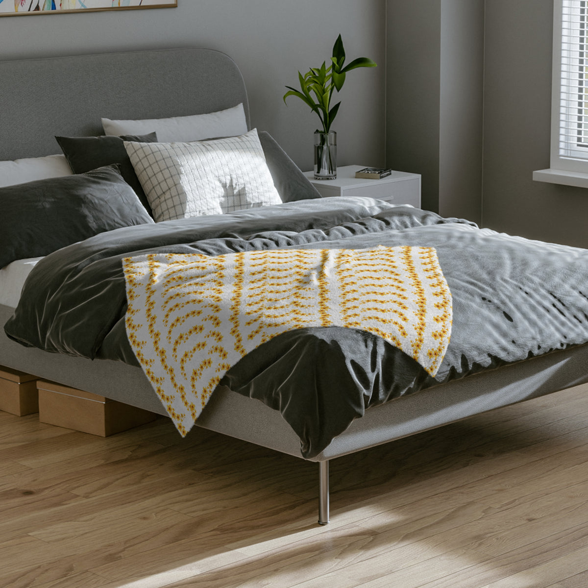 Sunflower Ditsy Pattern Blanket — Cozy Velveteen Microfiber Throw