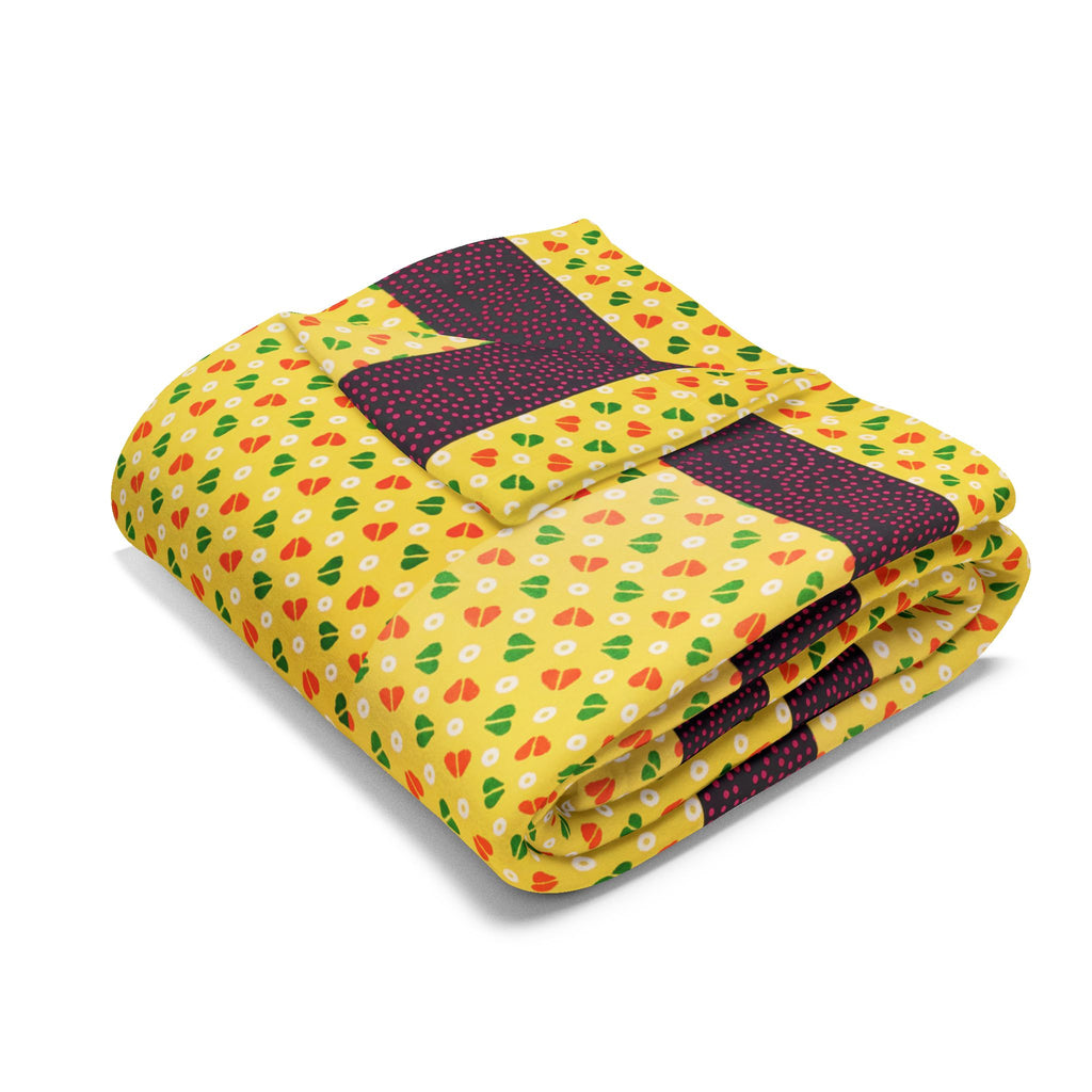 Arctic Fleece Blanket — Yellow Stripe Cozy Throw