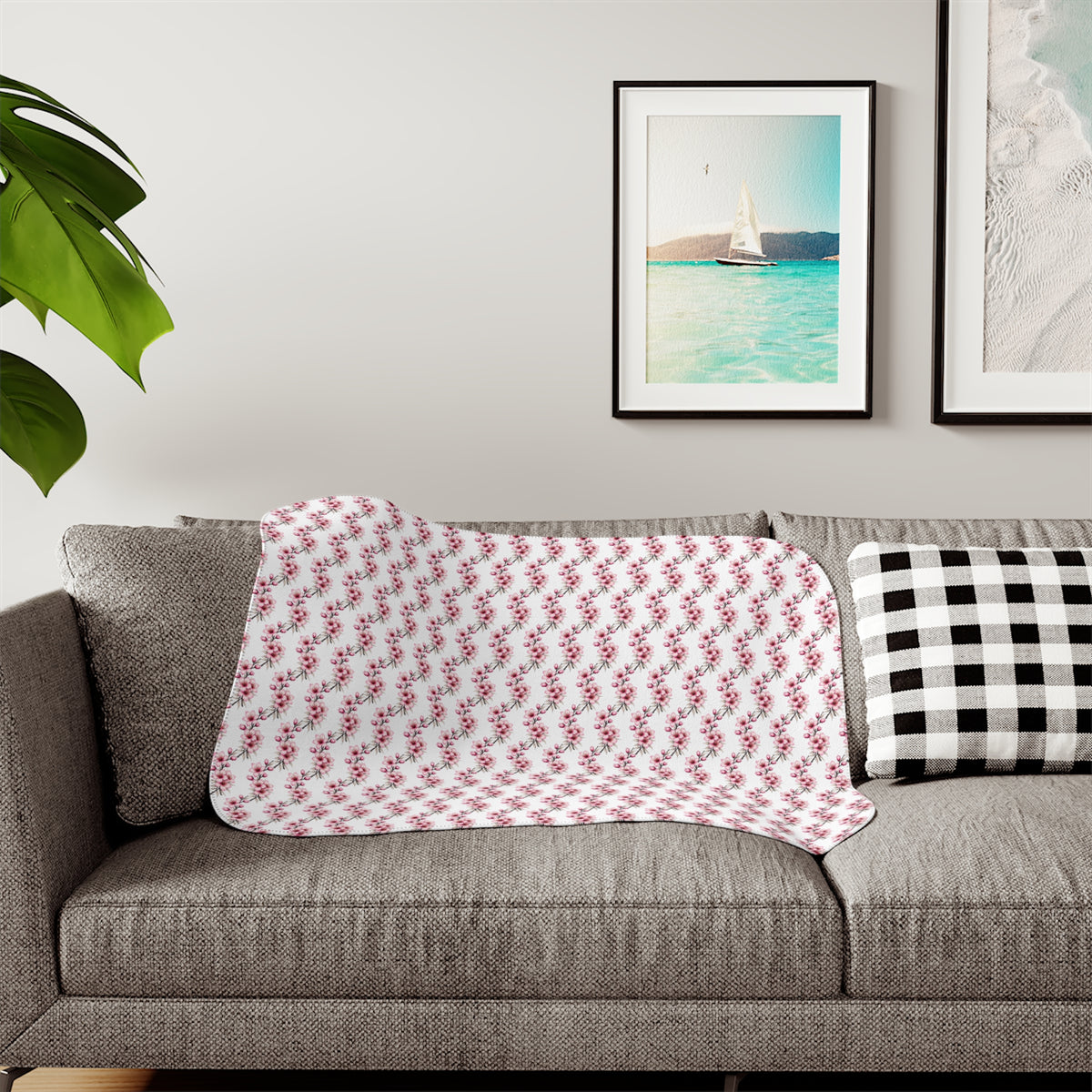 Cozy Sherpa Blanket — Reversible Plush Throw (Festive Mini Floral Pattern / Neutral Cream)