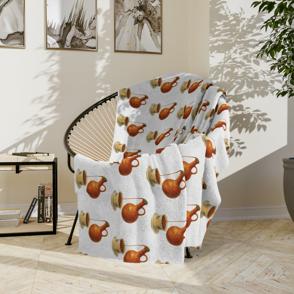 Tea & Honey Pattern Blanket - Soft Velveteen Microfiber Throw for Cozy Mornings