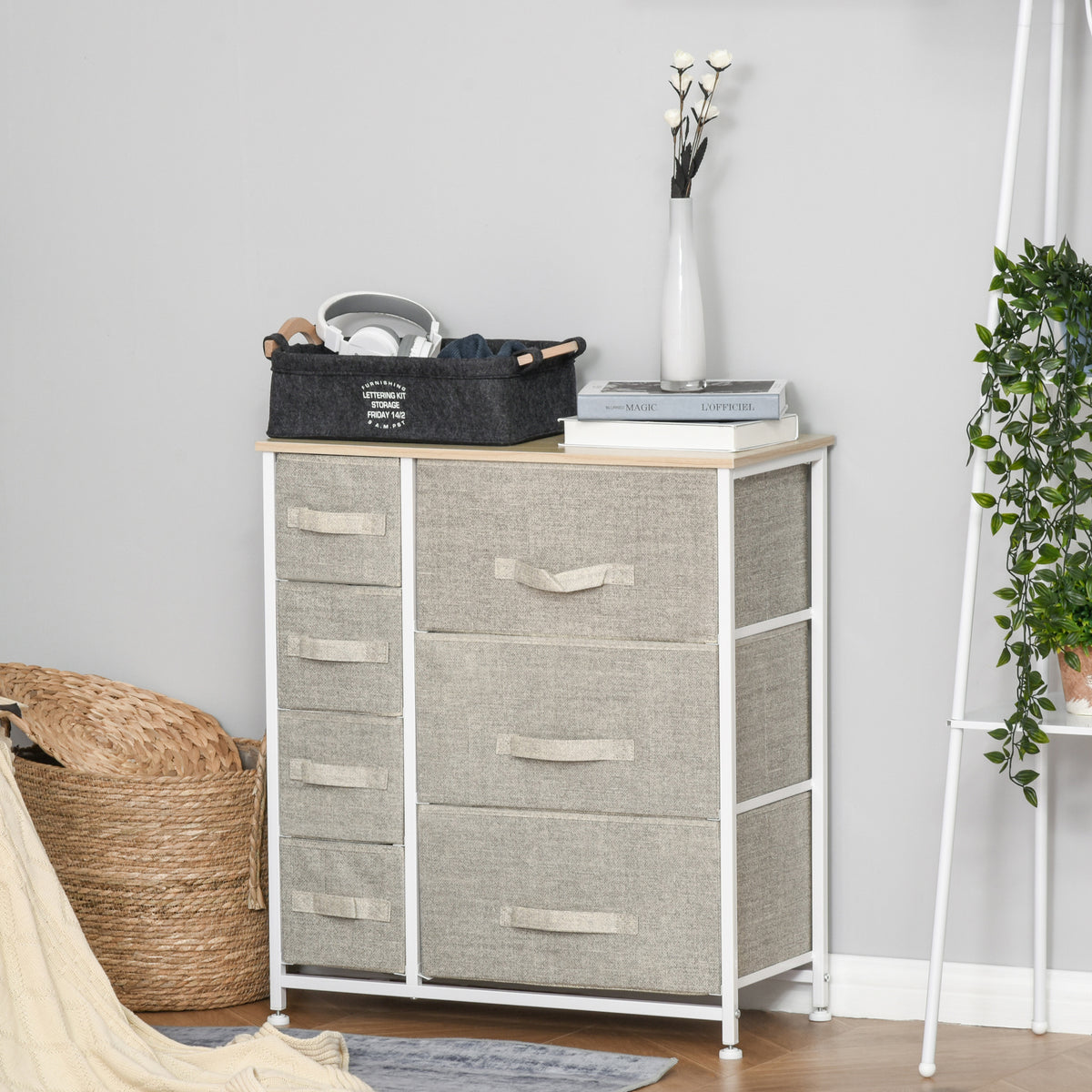 Dresser with 7 Drawers, Chest of Drawers with Metal Frame, Fabric Dresser for Living Room, Light Grey